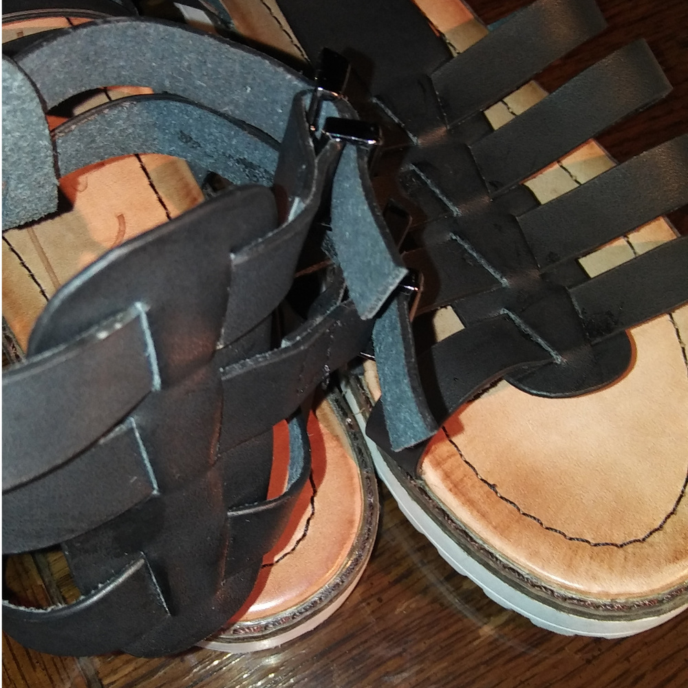 MODERN RUSH SANDALS - Picture 5 of 7